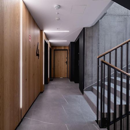 Lux Apartments Kosciuszki 39 With Parking By Renters Prestige Krakow Bagian luar foto