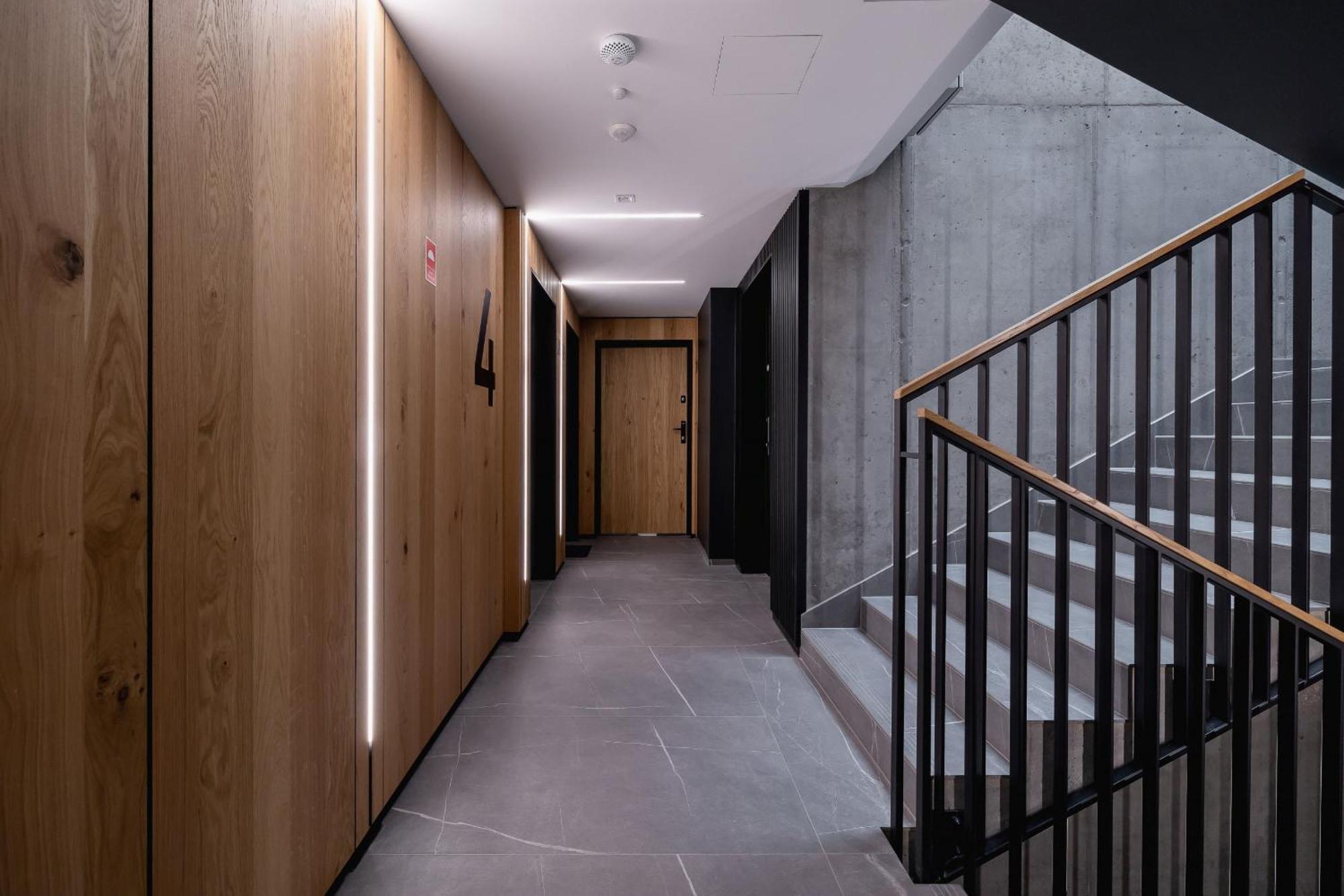 Lux Apartments Kosciuszki 39 With Parking By Renters Prestige Krakow Bagian luar foto